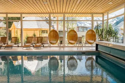 Der Swimmingpool an oder in der Nähe von Braunbär Hotel & Spa