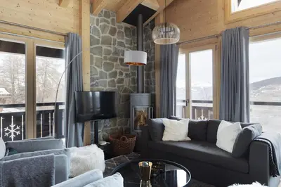 TV/Unterhaltungsangebot in der Unterkunft Bishorn COSY chalet 4 personnes