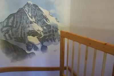 Ein allgemeiner Bergblick oder ein Berglick von der Ferienwohnung aus