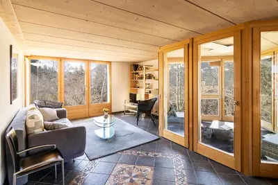 Ein Sitzbereich in der Unterkunft Chalet Steingärtli 1