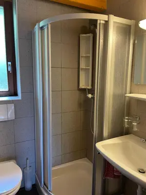 Ein Badezimmer in der Unterkunft Chalet Sonnenröschen