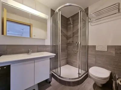 Ein Badezimmer in der Unterkunft Serac 1. Stock