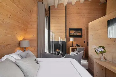Ein Bett oder Betten in einem Zimmer der Unterkunft Unique Hotel Post