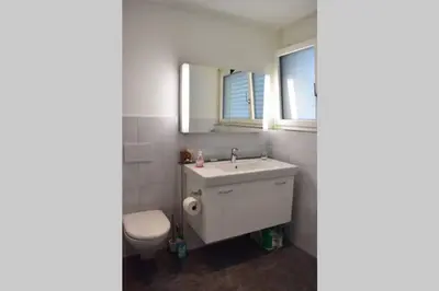 Ein Badezimmer in der Unterkunft Modern Apartment 모던 펜션