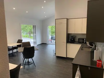 Küche/Küchenzeile in der Unterkunft Moto-Center BeO AG (Bike & Bed)