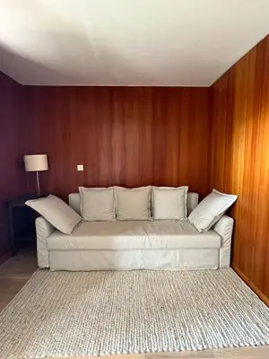 Ein Sitzbereich in der Unterkunft Renovated Apartment 5 min to Crans Montana Center