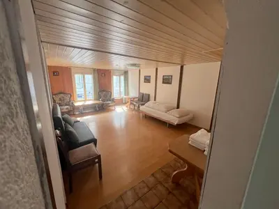 Ein Sitzbereich in der Unterkunft Interlaken apartment 27