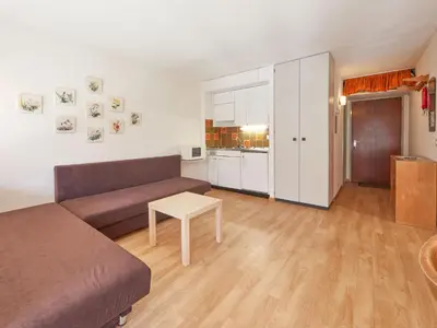 Küche/Küchenzeile in der Unterkunft Studio Combire 104 by Interhome