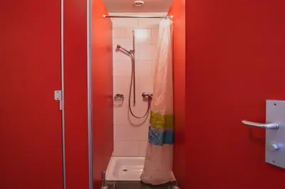 Ein Badezimmer in der Unterkunft Mountain Lodge Backpackercamp