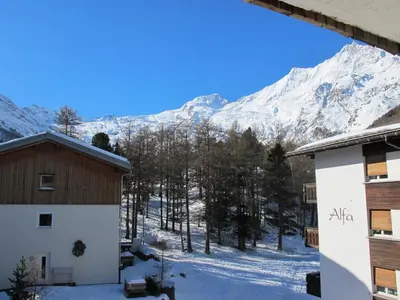 Ein allgemeiner Bergblick oder ein Berglick von der Ferienwohnung aus