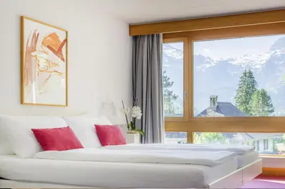 Ein allgemeiner Bergblick oder ein Berglick von des Hotels aus