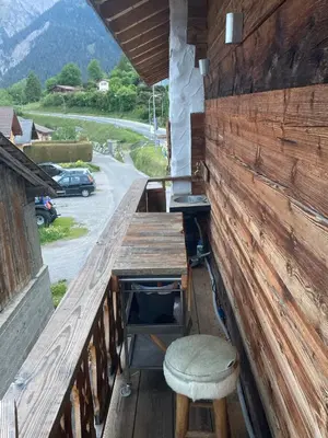 Ein allgemeiner Bergblick oder ein Berglick von der Ferienwohnung aus