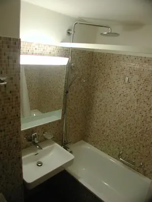 Ein Badezimmer in der Unterkunft Brunegghorn 4