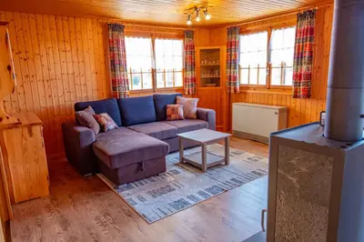 Ein Sitzbereich in der Unterkunft Chalet Valeria
