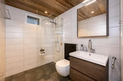 Ein Badezimmer in der Unterkunft studio ROSELINE - smart & modern