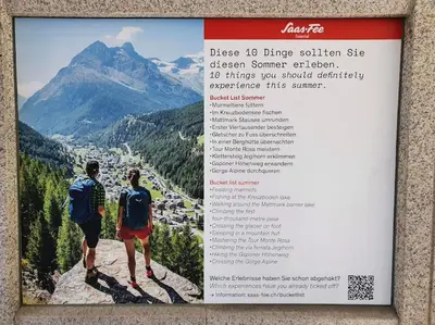 Ein allgemeiner Bergblick oder ein Berglick von der Ferienwohnung aus