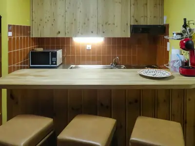 Küche/Küchenzeile in der Unterkunft Apartment Rosablanche-108 by Interhome