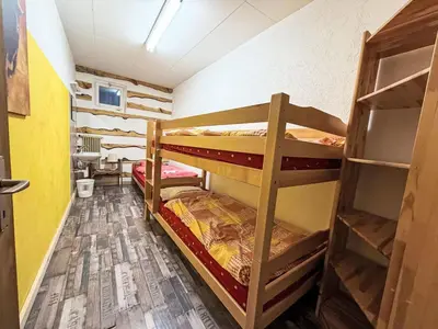 Ein Bett oder Betten in einem Zimmer der Unterkunft Apartment Rosablanche-108 by Interhome