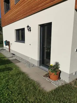 Das Gebäude in dem sich die Ferienwohnung befindet