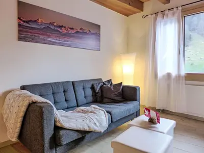 Ein Sitzbereich in der Unterkunft Apartment Schwendi 3 by Interhome