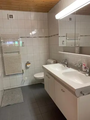 Ein Badezimmer in der Unterkunft Ferienwohnung Talhaus