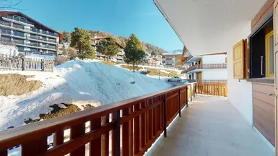 Ein Balkon oder eine Terrasse in der Unterkunft Hortensia H 023 - VIEW & MOUNTAIN apartment 6 pers