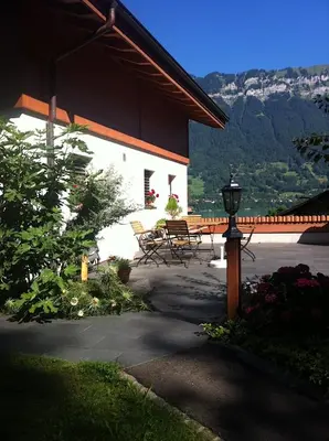 Ein allgemeiner Bergblick oder ein Berglick von der Ferienwohnung aus