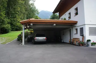 Das Gebäude in dem sich die Ferienwohnung befindet
