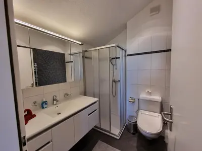 Ein Badezimmer in der Unterkunft Seeparadiesli am schönen Thunersee