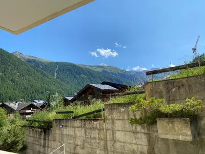 Ein allgemeiner Bergblick oder ein Berglick von der Ferienwohnung aus