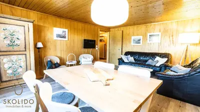 Ein Sitzbereich in der Unterkunft Haus Alpsegen, Riederalp Alpsegen Riederalp