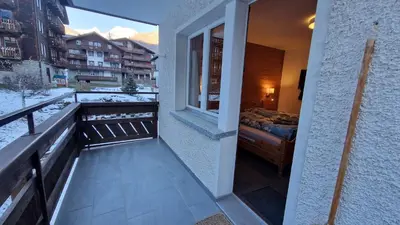 Ein allgemeiner Bergblick oder ein Berglick von der Ferienwohnung aus