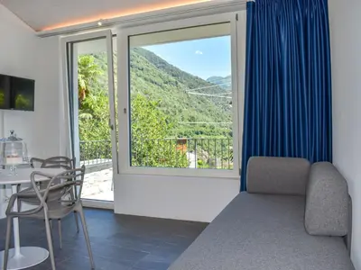 Ein allgemeiner Bergblick oder ein Berglick von der Ferienwohnung aus