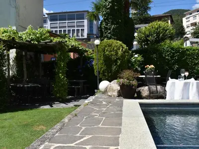 Der Swimmingpool an oder in der Nähe von Studio Capriccio 15 Studio Balcony by Interhome