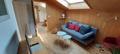 Ein Sitzbereich in der Unterkunft Chalet Sunnmätteli
