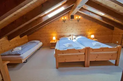Ein Bett oder Betten in einem Zimmer der Unterkunft Residence Bellevue, Apartment Alpina