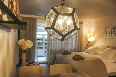 Ein Bett oder Betten in einem Zimmer der Unterkunft Studio modern & ruhig, Nähe Gondel by ZermattStays