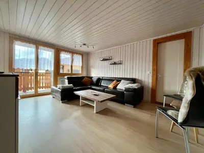 Ein Sitzbereich in der Unterkunft Chalet Diana - Spacious flat - Village core - South facing - Ski-in/Ski-out