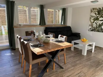 Ein Sitzbereich in der Unterkunft Hubel Apartment 14