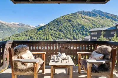 Grundriss der Unterkunft Chalet Lo Villâzo by Mrs Miggins