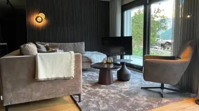 Ein Sitzbereich in der Unterkunft Hollywood 1 - A luxury, comfortable and spacious apartment located directly on the slopes!
