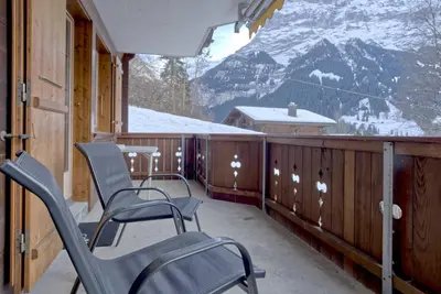 Ein allgemeiner Bergblick oder ein Berglick von der Ferienwohnung aus