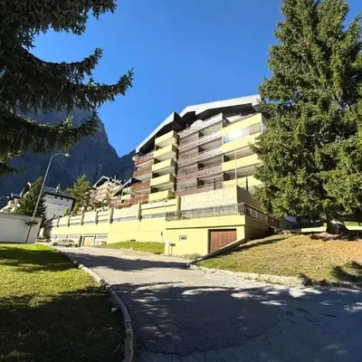 Flüe 8