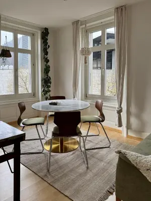 Ein Sitzbereich in der Unterkunft NI FRAVI Holiday Apartments, Interlaken West