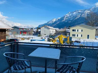 Ein allgemeiner Bergblick oder ein Berglick von der Ferienwohnung aus