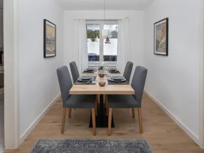 Ein Sitzbereich in der Unterkunft Apartment Chalet zur Höhe by Interhome