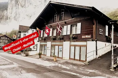 Das Gebäude in dem sich das Chalet befindet
