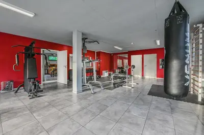 Das Fitnesscenter und/oder die Fitnesseinrichtungen in der Unterkunft smallville