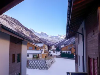 Ein allgemeiner Bergblick oder ein Berglick von der Ferienwohnung aus