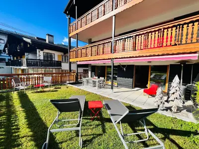 Das Gebäude in dem sich die Ferienwohnung befindet